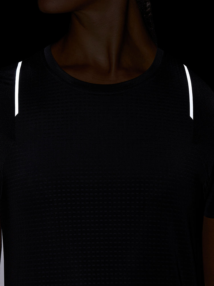 Dames Apex Korte Mouw Aeromesh Training T-Shirt - Zwart